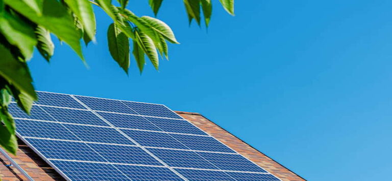Plataforma solar Byconvergy desarrollada por Biyectiva para EMSolar Caliche, orientada a la monitorización fotovoltaica en tiempo real